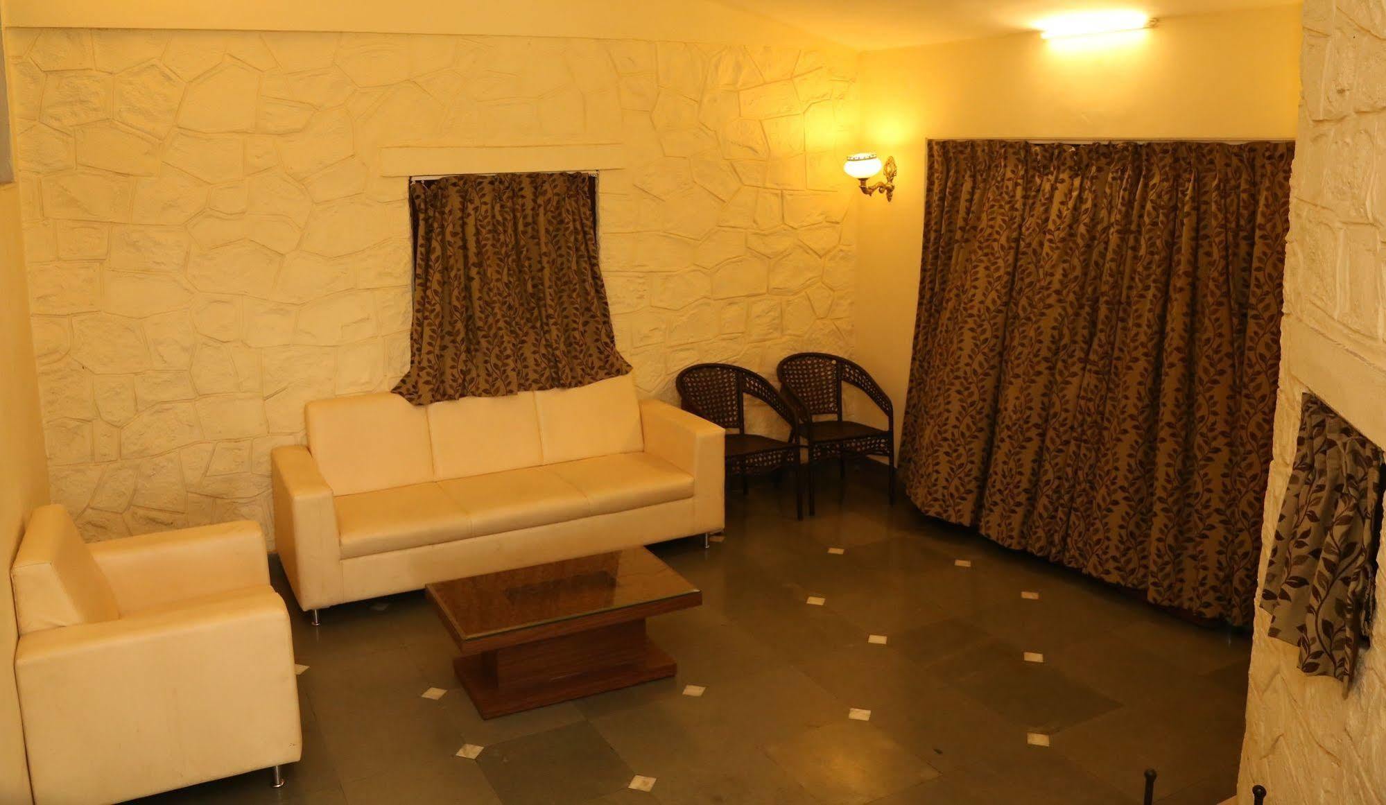 Panoramic Resort Panvel Karnala ภายนอก รูปภาพ