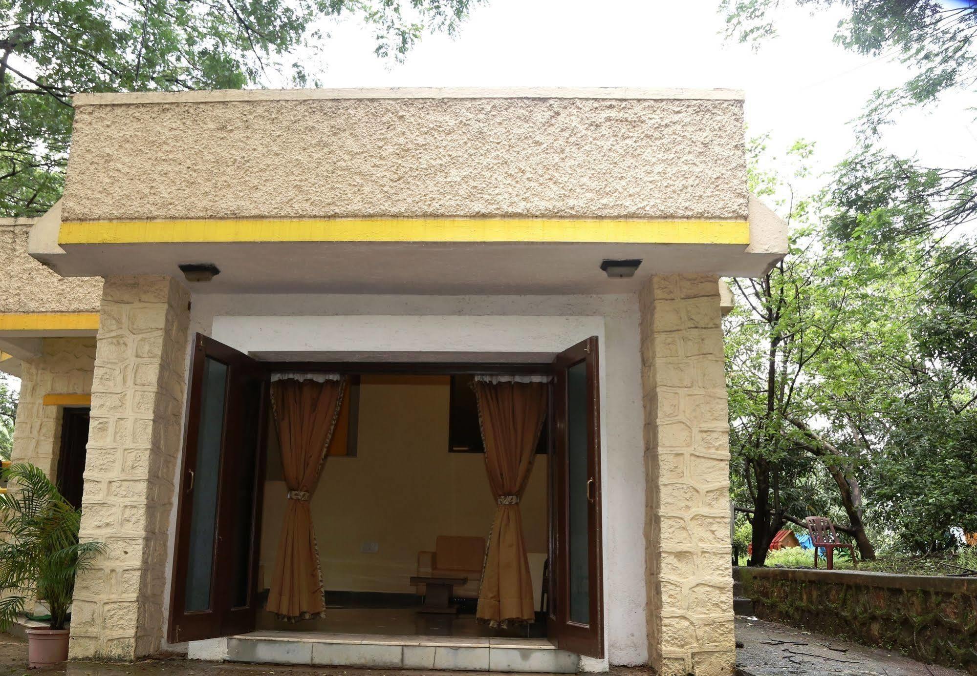 Panoramic Resort Panvel Karnala ภายนอก รูปภาพ